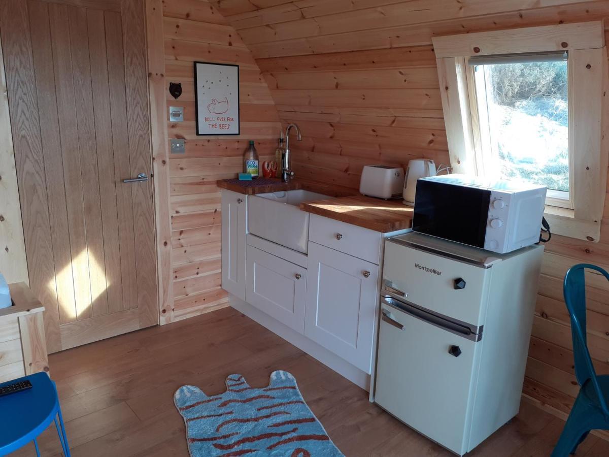 The Sleepy Crofter Glamping - Achiltibuie Hotel Exterior photo
