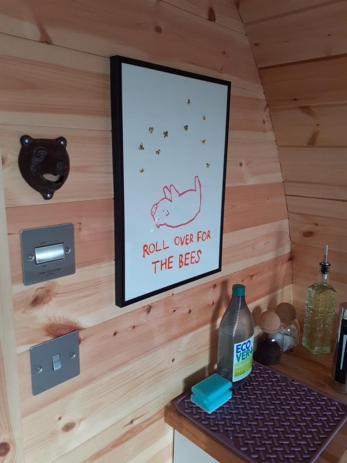 The Sleepy Crofter Glamping - Achiltibuie Hotel Exterior photo