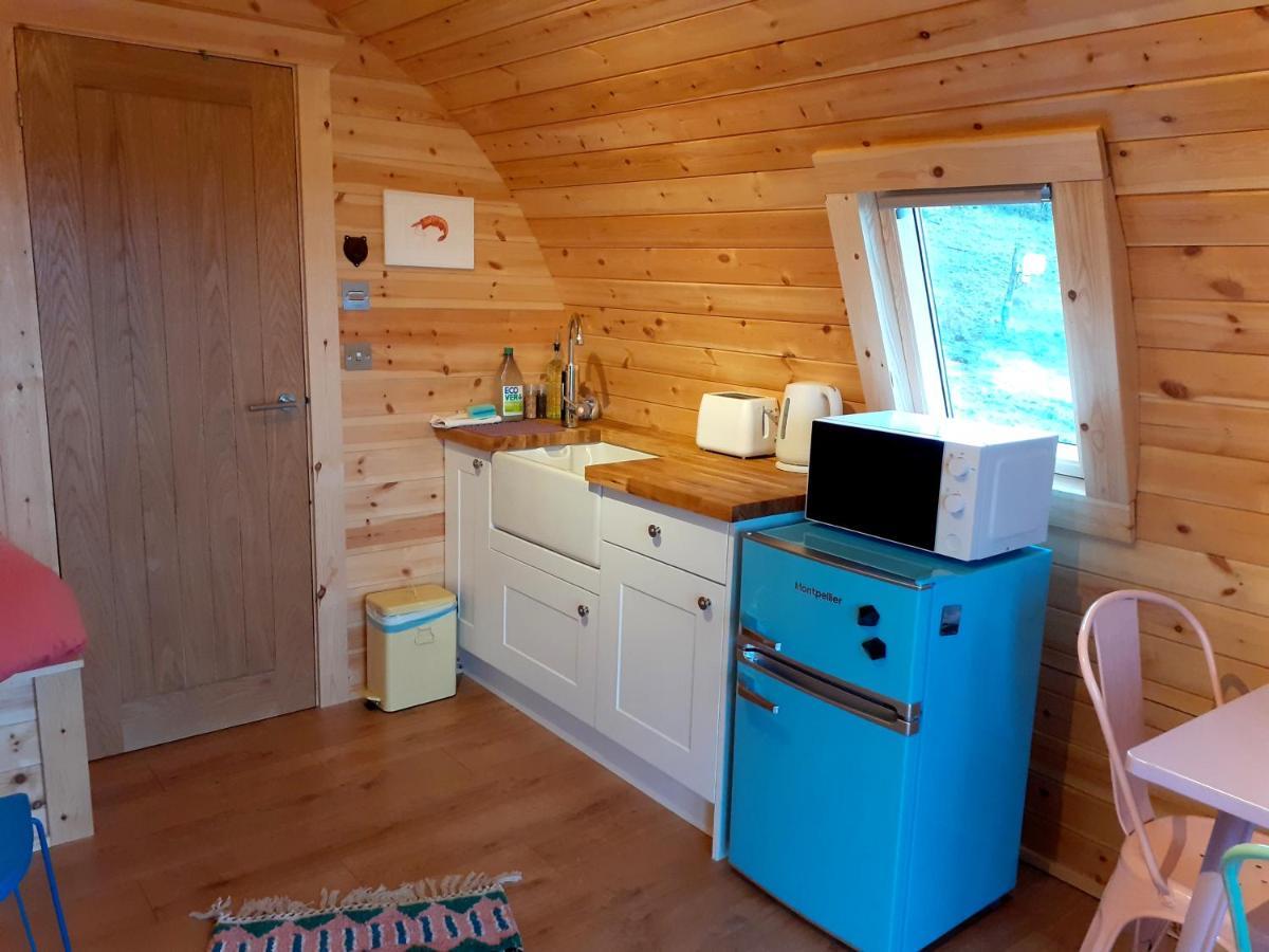 The Sleepy Crofter Glamping - Achiltibuie Hotel Exterior photo
