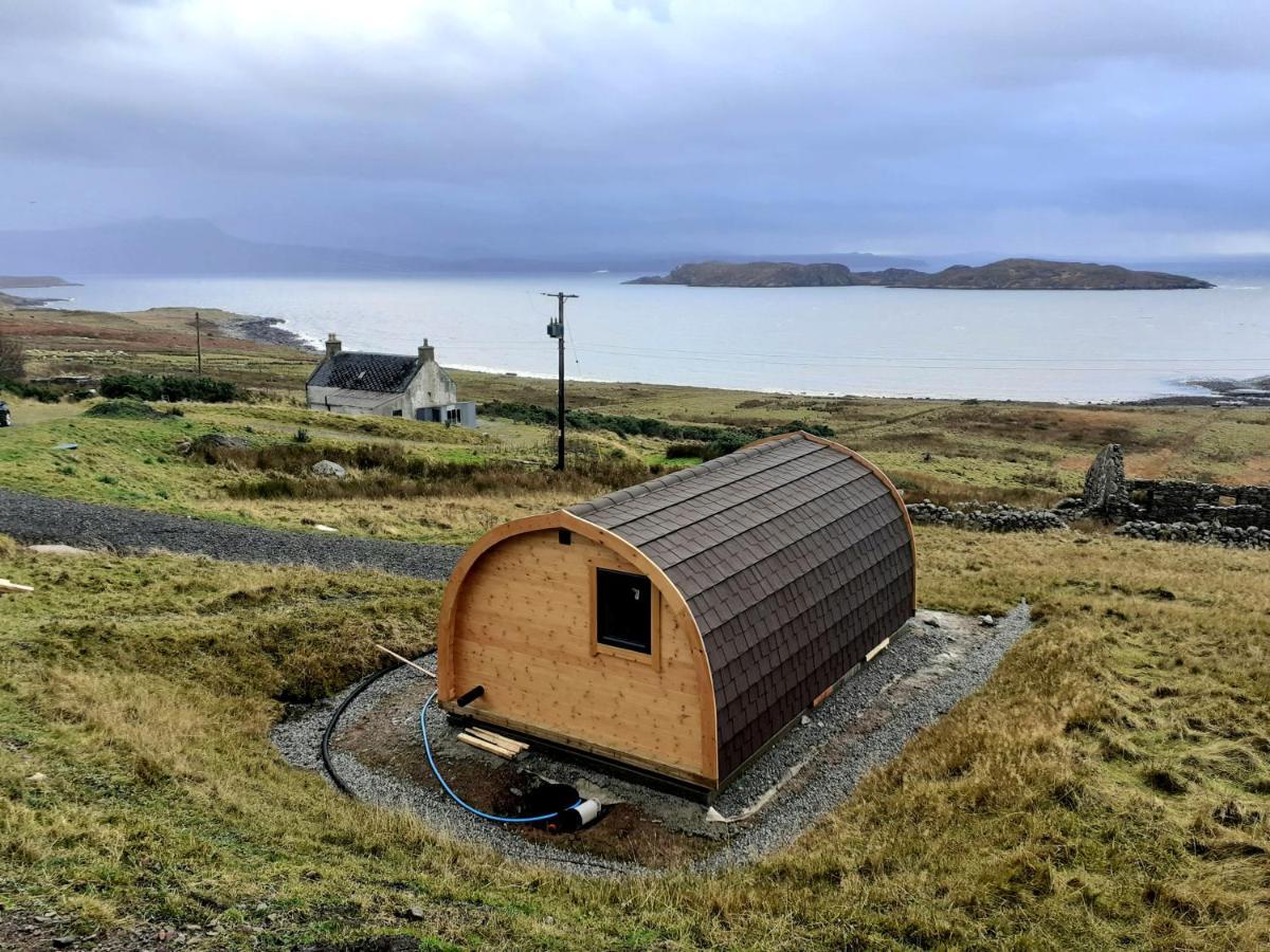 The Sleepy Crofter Glamping - Achiltibuie Hotel Exterior photo