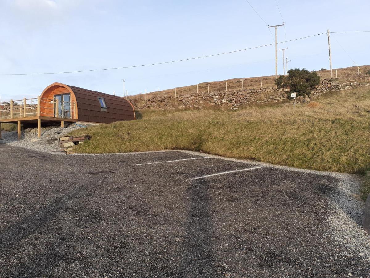 The Sleepy Crofter Glamping - Achiltibuie Hotel Exterior photo